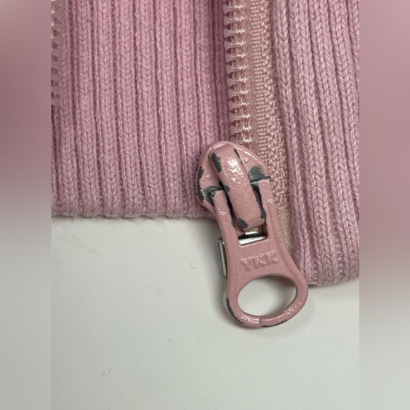 ROOTS: Fuzzy Pink Bomber Jacket, Kids Size 4T - Picture 6 of 8